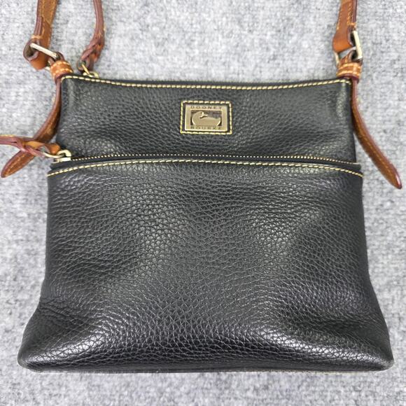 Vintage Dooney & Bourke Crossbody Bag Womens Small Black Leather Pebbled Classic - Picture 3 of 16